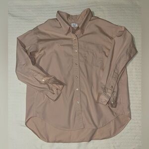 Aritzia Wilfred Free Relaxed Shirt (100% cotton button-up, color: flax beige)